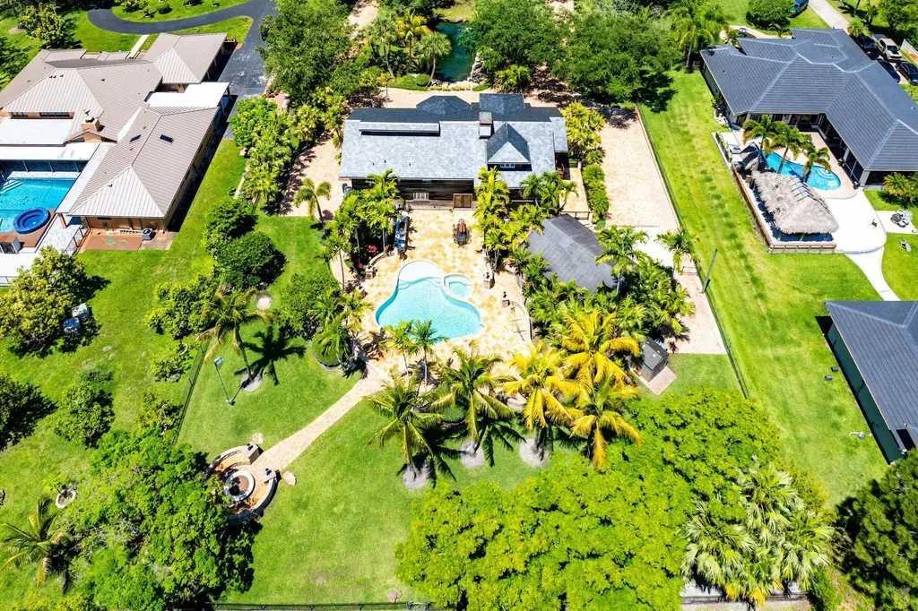 6002 NW 74th Terrace Parkland FL 33067