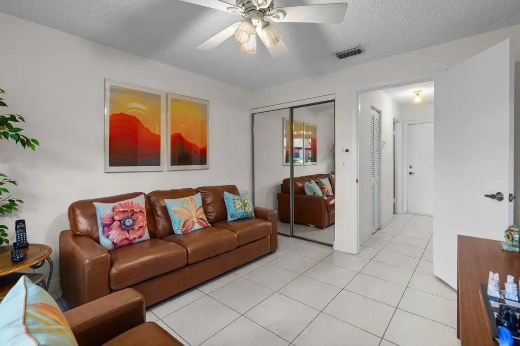 3404 Emerald Oaks Drive Hollywood FL 33021