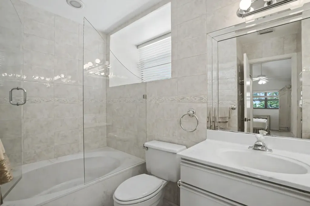 3404 Emerald Oaks Drive Hollywood FL 33021