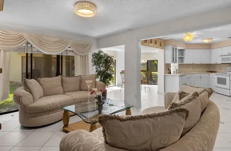 3404 Emerald Oaks Drive Hollywood FL 33021