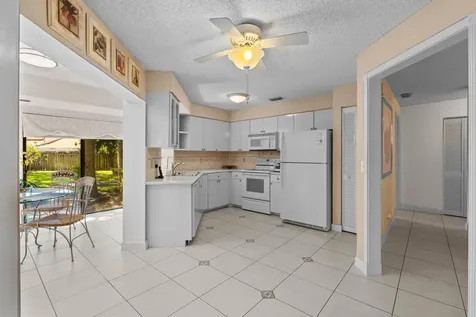 3404 Emerald Oaks Drive Hollywood FL 33021