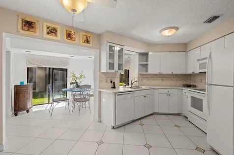 3404 Emerald Oaks Drive Hollywood FL 33021