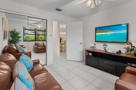 3404 Emerald Oaks Drive Hollywood FL 33021