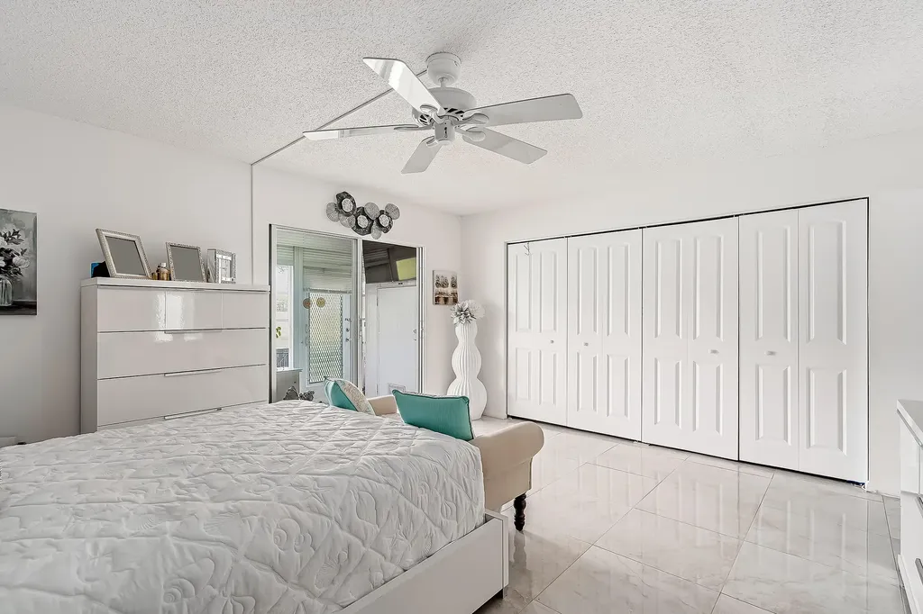 1012 Lincoln Boca Raton FL 33434