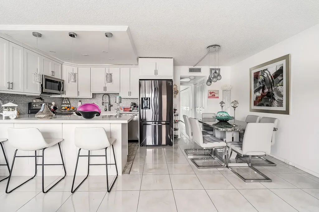1012 Lincoln Boca Raton FL 33434