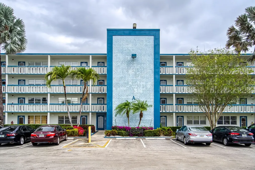 1012 Lincoln Boca Raton FL 33434