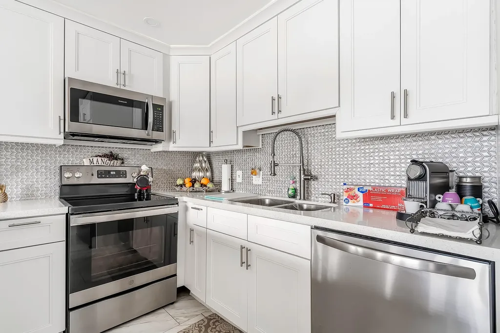1012 Lincoln Boca Raton FL 33434