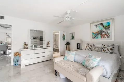 1012 Lincoln Boca Raton FL 33434