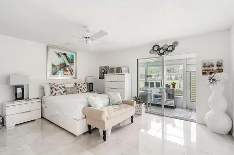 1012 Lincoln Boca Raton FL 33434
