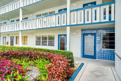 1012 Lincoln Boca Raton FL 33434