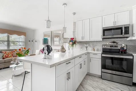 1012 Lincoln Boca Raton FL 33434