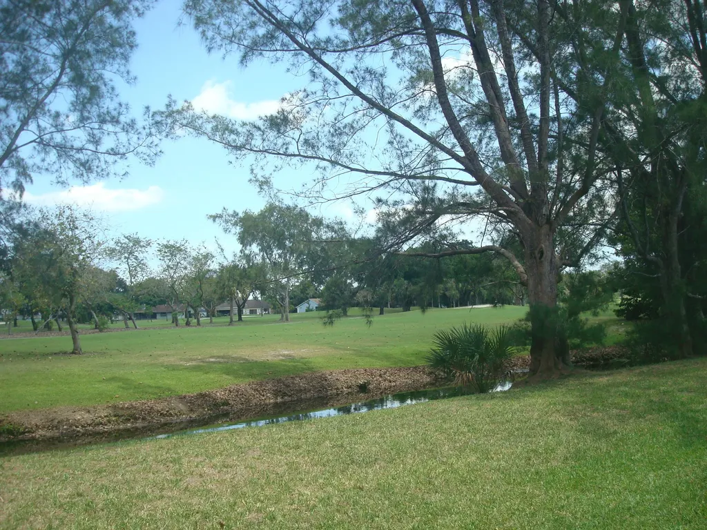 216 Par Drive Royal Palm Beach FL 33411