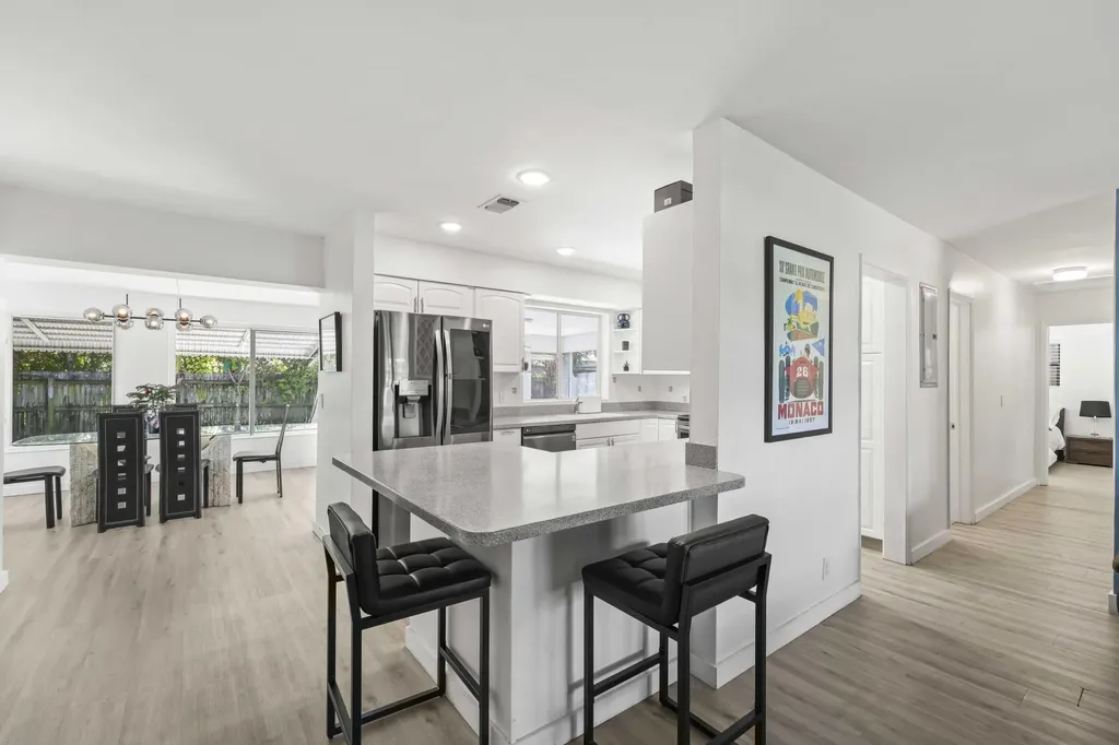 2136 NE 4th Court Boca Raton FL 33431