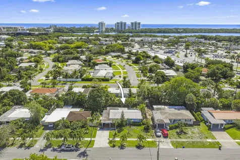 2136 NE 4th Court Boca Raton FL 33431