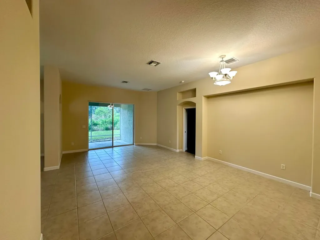 2835 W Brookfield Way Vero Beach FL 32966