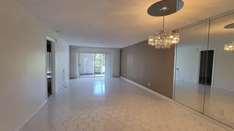6020 NW 44th Street Lauderhill FL 33319