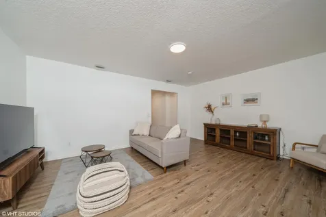 595 11th Avenue Vero Beach FL 32962