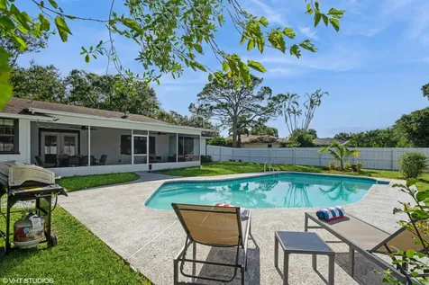 595 11th Avenue Vero Beach FL 32962