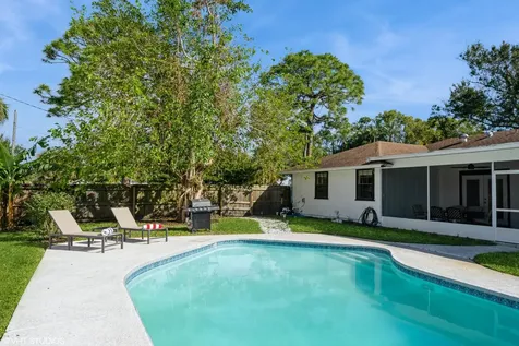 595 11th Avenue Vero Beach FL 32962