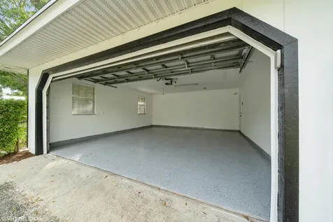 595 11TH Avenue Vero Beach FL 32962