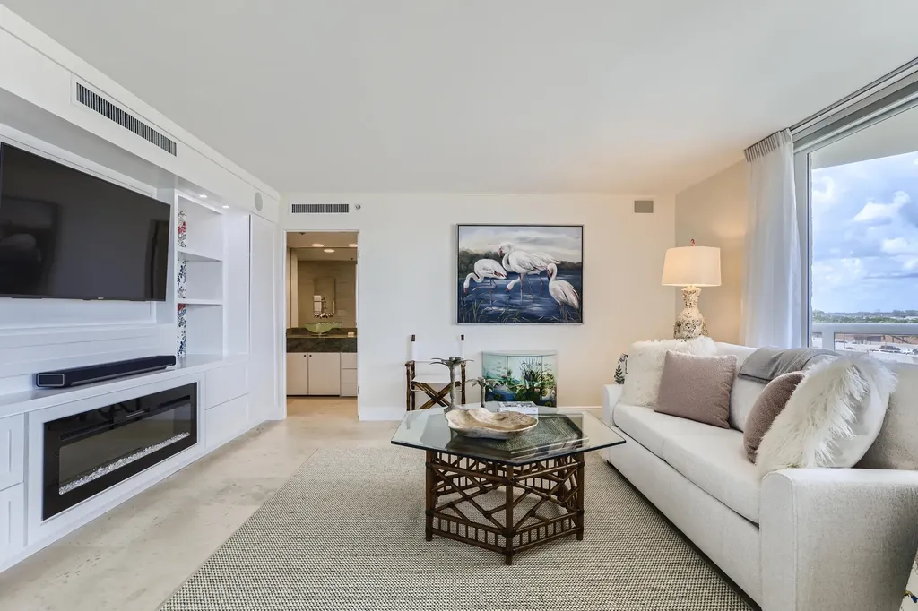 1617 N Flagler Drive West Palm Beach FL 33407