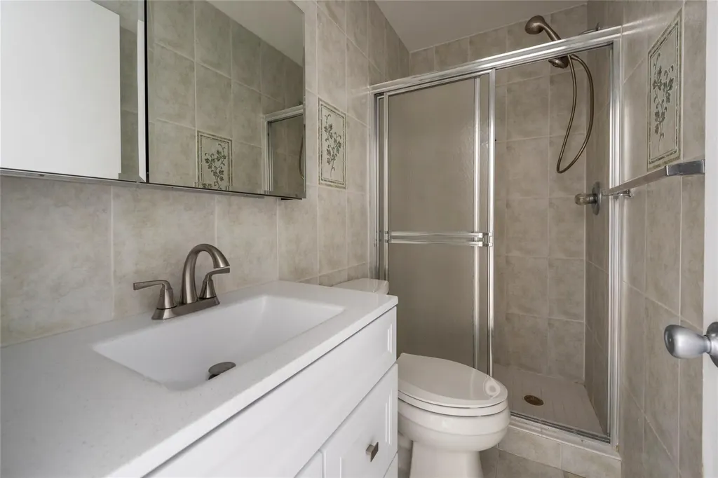 2101 NW 101st Terrace Pembroke Pines FL 33026