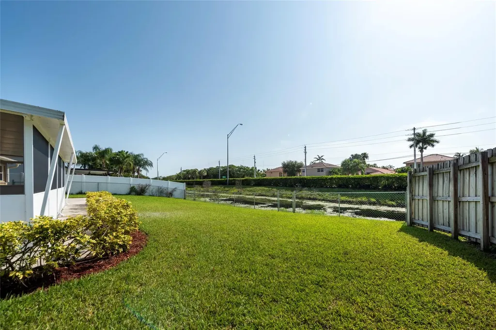 2101 NW 101st Terrace Pembroke Pines FL 33026