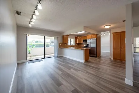 2101 NW 101st Terrace Pembroke Pines FL 33026