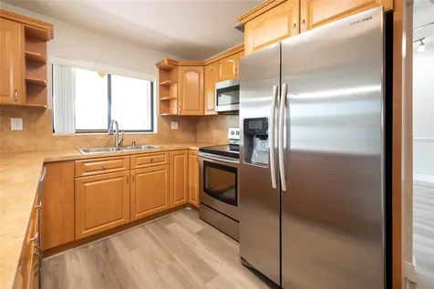 2101 NW 101st Terrace Pembroke Pines FL 33026