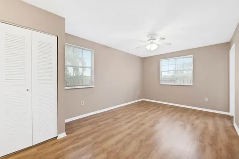 2861 N Oakland Forest Drive Oakland Park FL 33309