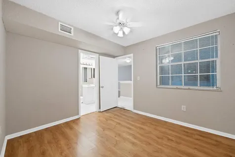 2861 N Oakland Forest Drive Oakland Park FL 33309