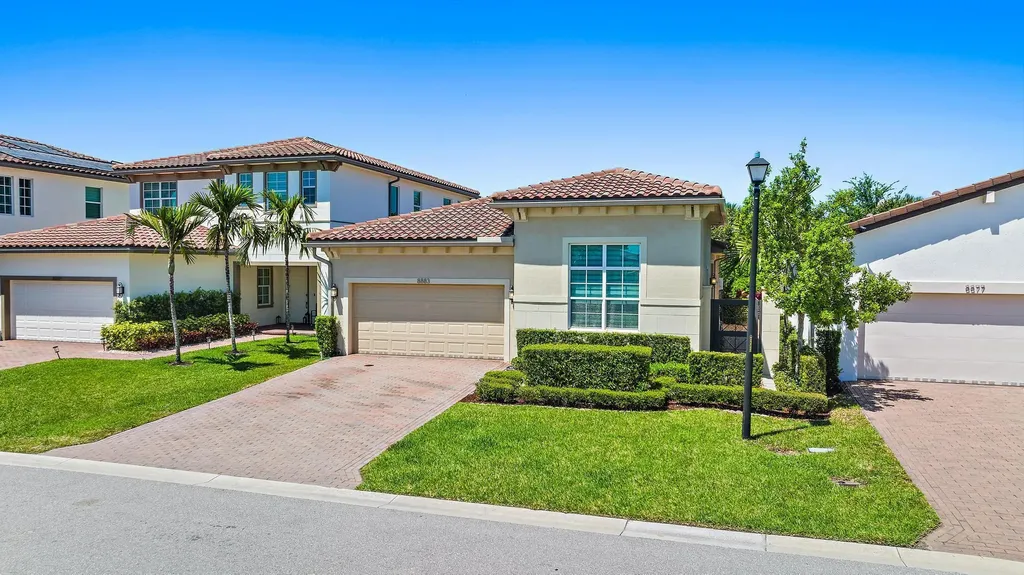8883 Kingsmoor Way Lake Worth FL 33467