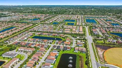 8883 Kingsmoor Way Lake Worth FL 33467