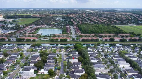 381 NE 35th Terrace Homestead FL 33033
