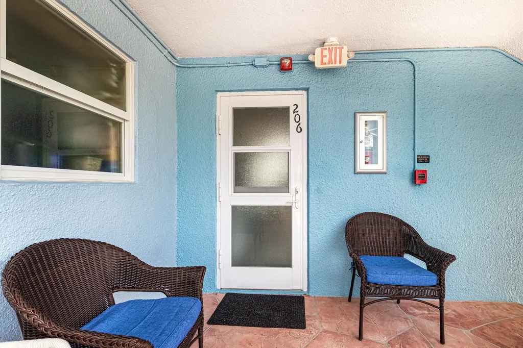 8 Briny Avenue Pompano Beach FL 33062