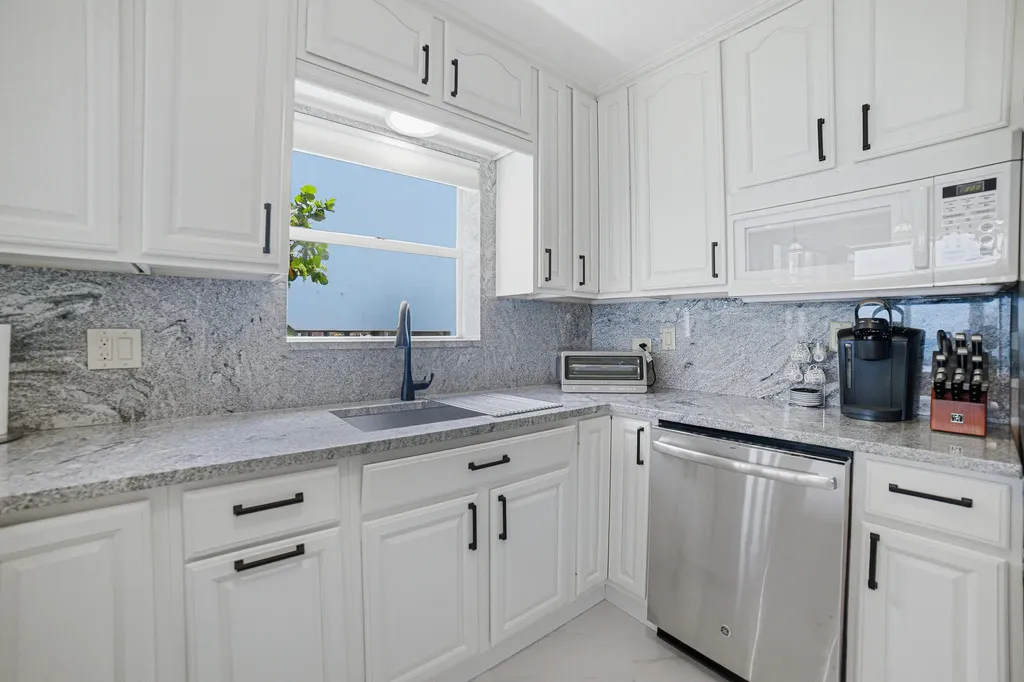 8 Briny Avenue Pompano Beach FL 33062