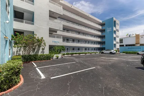 8 Briny Avenue Pompano Beach FL 33062