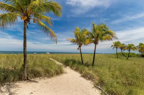 8 Briny Avenue Pompano Beach FL 33062