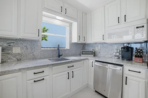 8 Briny Avenue Pompano Beach FL 33062