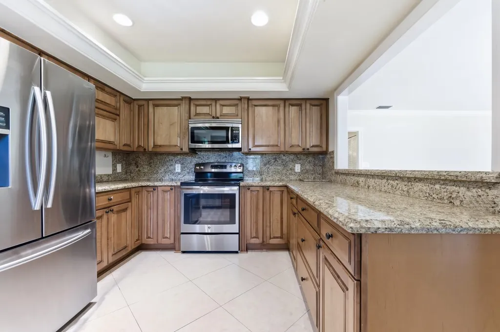 2730 W Polo Island Drive Wellington FL 33414
