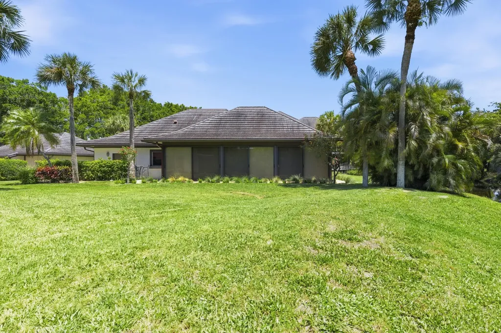 2730 W Polo Island Drive Wellington FL 33414