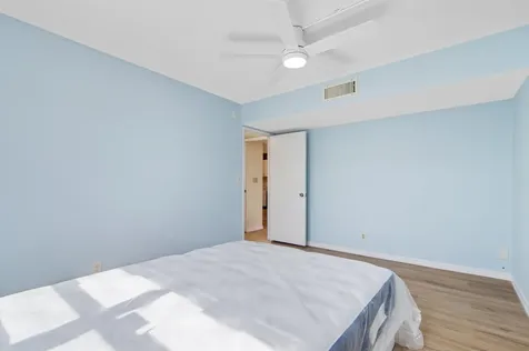 2901 S Palm Aire Drive Pompano Beach FL 33069