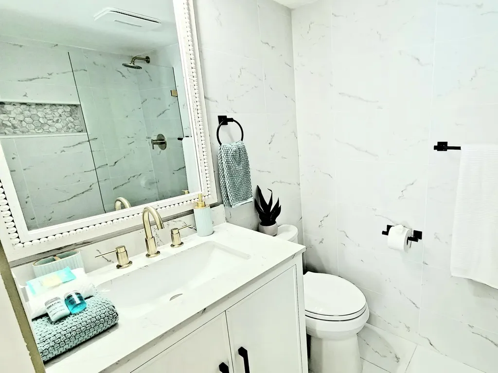 353 S Us-1 Jupiter FL 33477