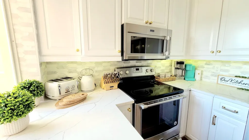 353 S Us-1 Jupiter FL 33477