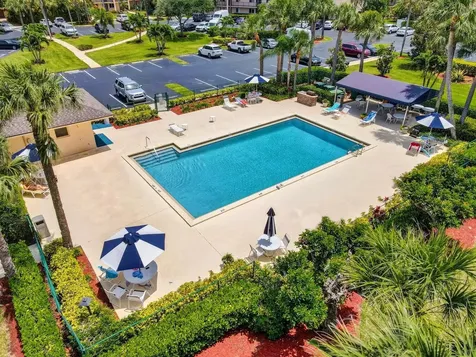 353 S Us-1 Jupiter FL 33477