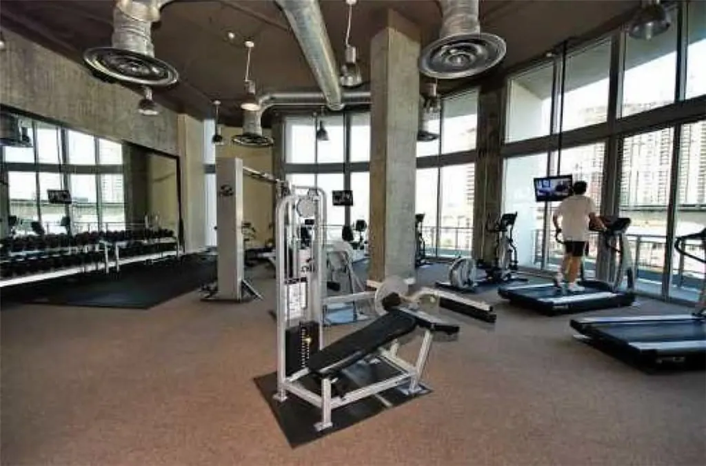 690 SW 1st Court Miami FL 33130