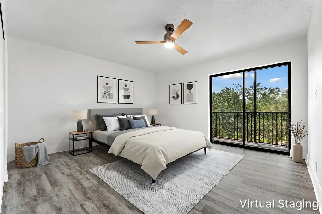 200 W Jacaranda Country Club Drive Plantation FL 33324