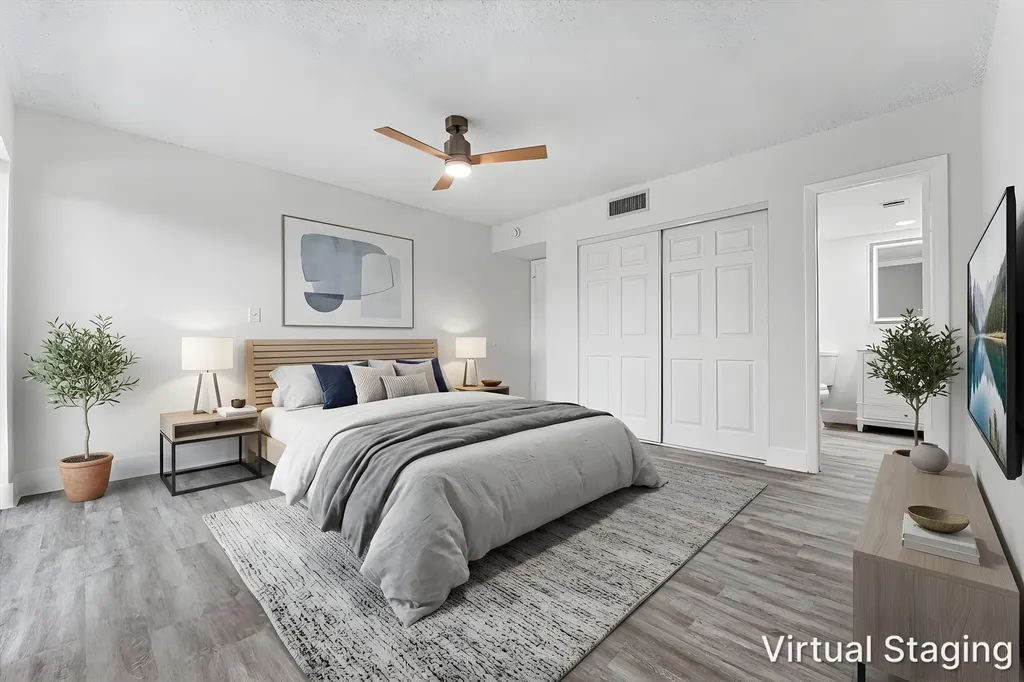 200 W Jacaranda Country Club Drive Plantation FL 33324