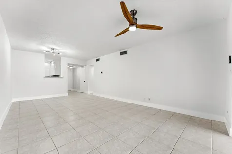 200 W Jacaranda Country Club Drive Plantation FL 33324