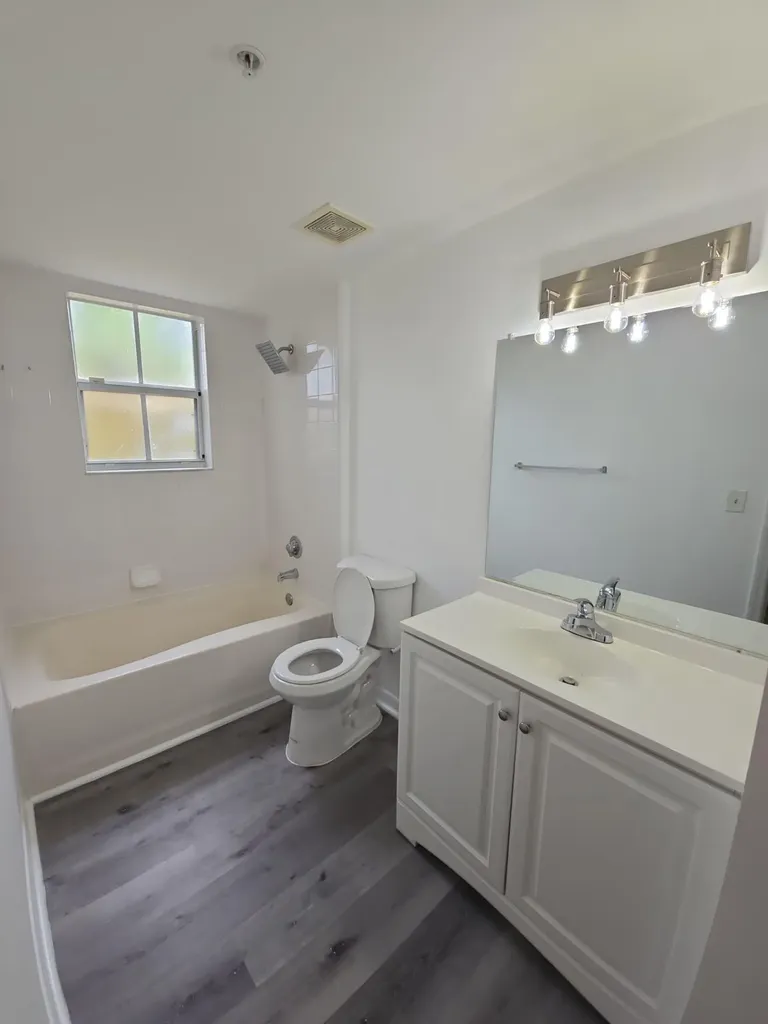 2440 E Preserve Way Miramar FL 33025